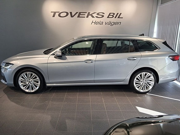 Skoda Superb 3 of 5