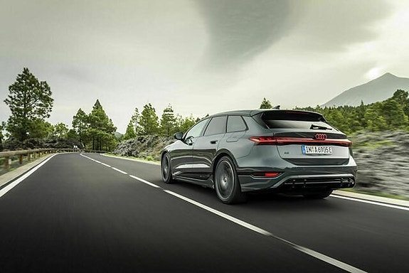 Audi A6 e-tron 2 of 5