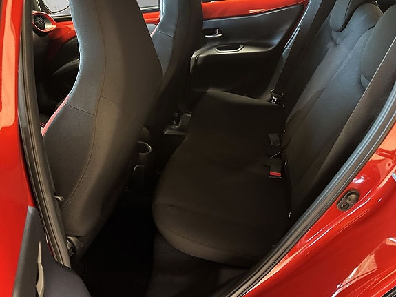 Toyota Aygo X 8 of 11