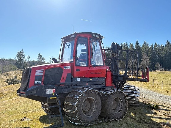 Komatsu 875