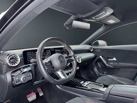 Mercedes-Benz A200 7 of 20