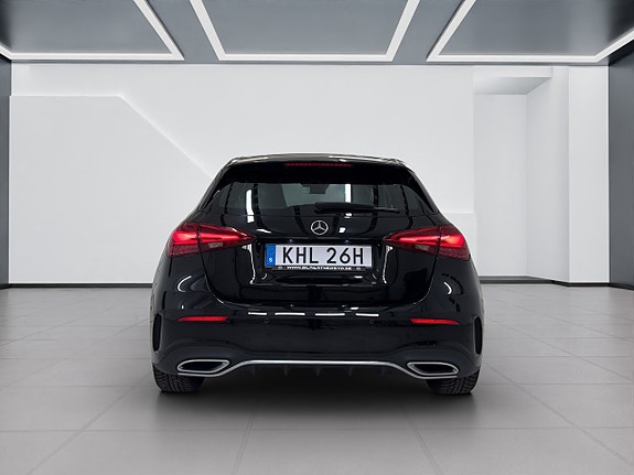 Mercedes-Benz A200 5 of 5