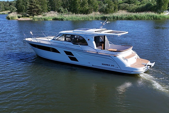 Marex 375 (2021) 1 x D6-440 DPI, Nyskick! 2 års trygghet! 2 of 5