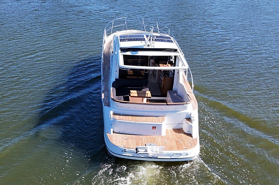 Marex 375 (2021) 1 x D6-440 DPI, Nyskick! 2 års trygghet! 4 of 5