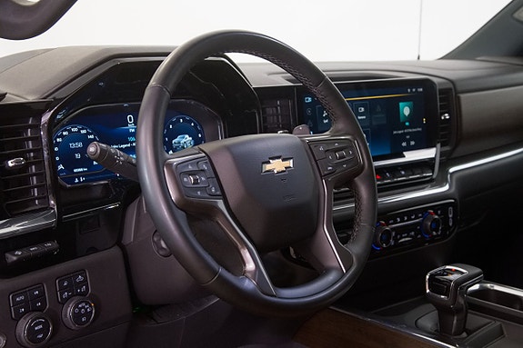 Chevrolet Silverado 1500 9 of 23