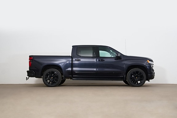 Chevrolet Silverado 1500 23 of 23