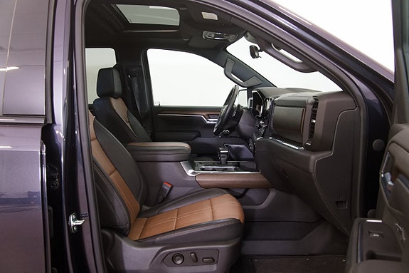Chevrolet Silverado 1500 18 of 23