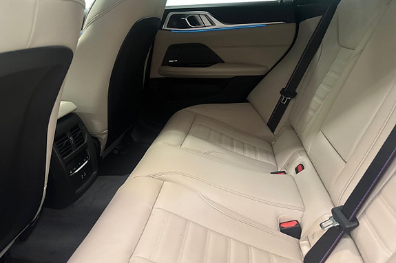 BMW i4 15 of 24