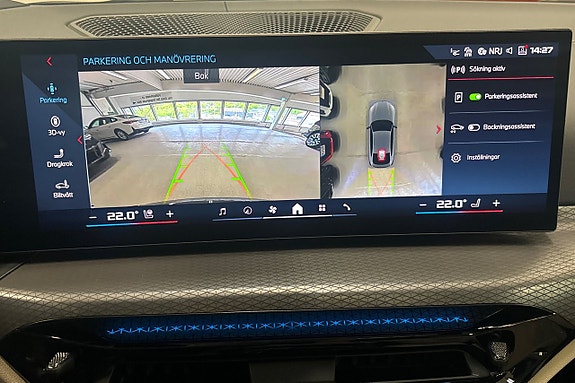 BMW i4 19 of 24