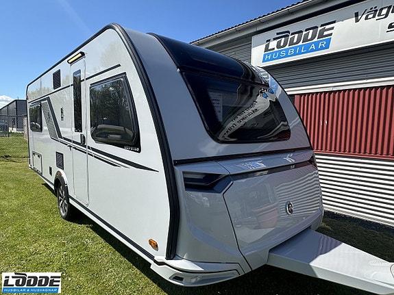 Knaus SÜDWIND BLACK SELECTION 580 UF 2 of 9