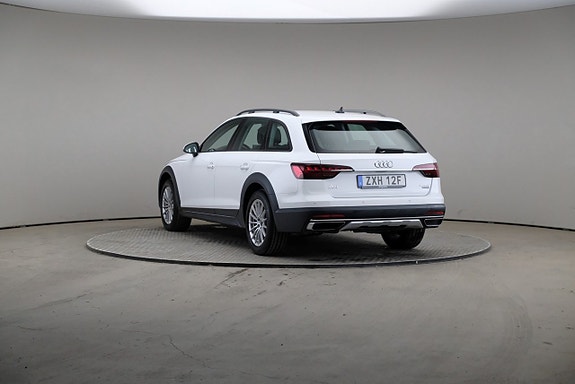 Audi A4 allroad 2 of 5