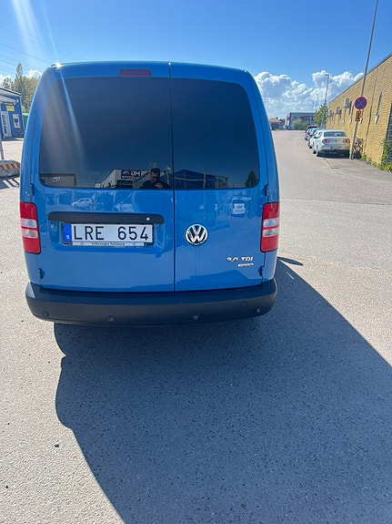 Volkswagen Caddy Maxi 5 of 5
