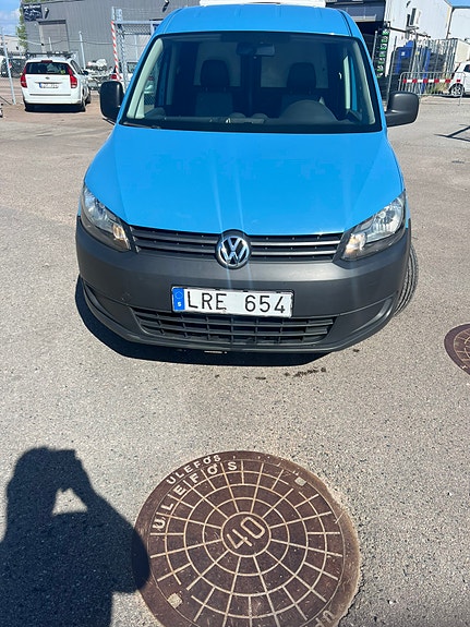 Volkswagen Caddy Maxi 2 of 5