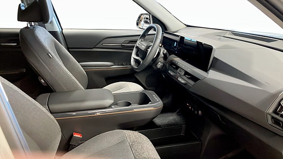 Kia EV5 3 of 9