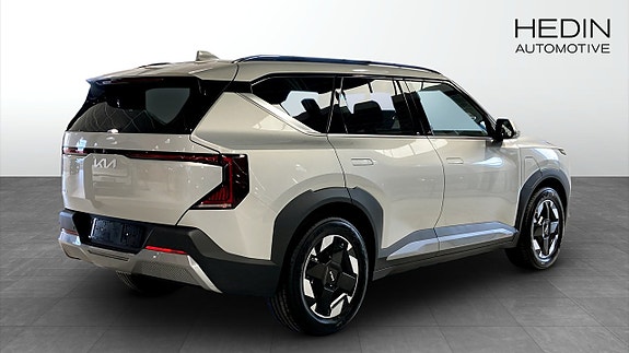 Kia EV5 2 of 9