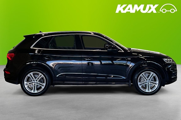 Audi Q5 2 of 5