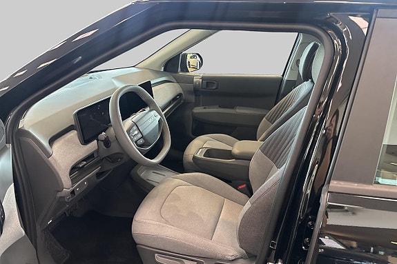 Kia EV3 8 of 25