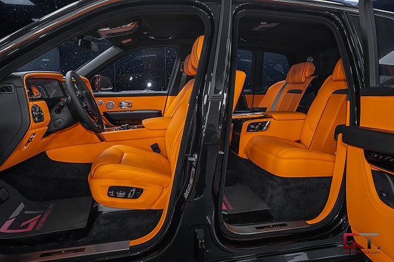 Rolls Royce Cullinan 5 of 5