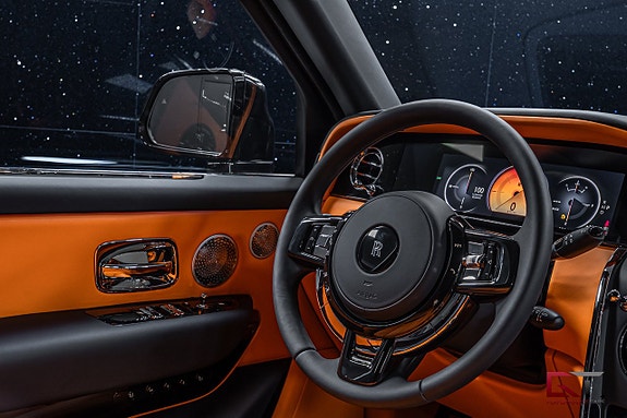 Rolls Royce Cullinan 26 of 27