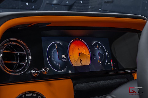 Rolls Royce Cullinan 15 of 27