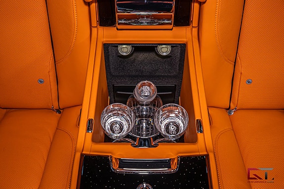 Rolls Royce Cullinan 24 of 27