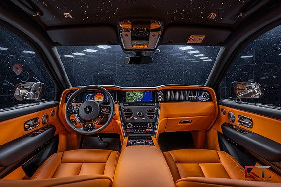 Rolls Royce Cullinan 19 of 27