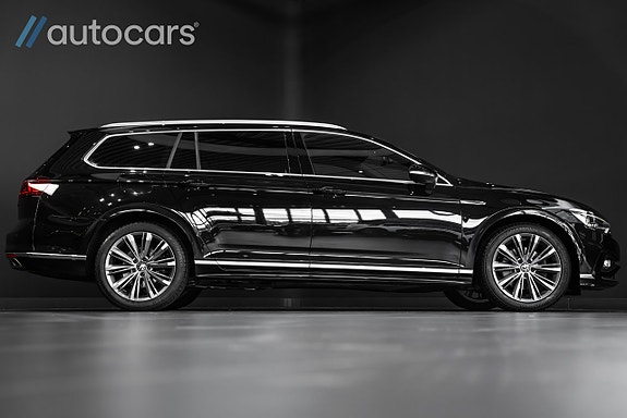 Volkswagen Passat 2 of 5