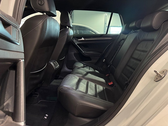 Volkswagen Golf I 21 of 22