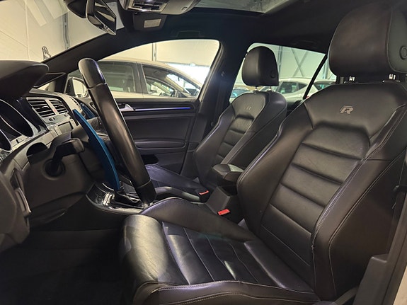 Volkswagen Golf I 17 of 22