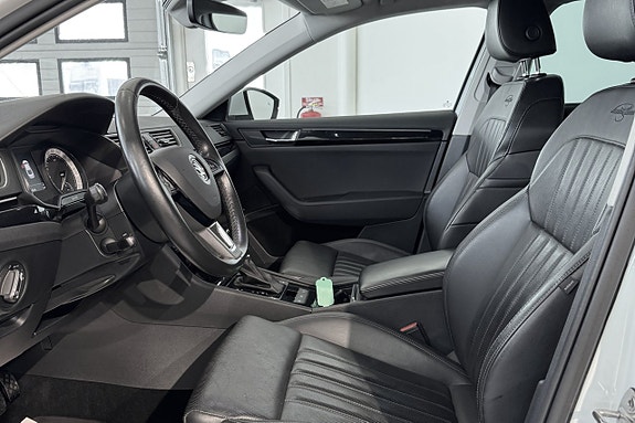 Skoda Superb 8 of 17
