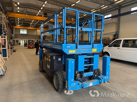 Saxlift Genie GS-3369 RT 5 of 5