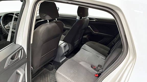 Volkswagen T-Cross 11 of 12