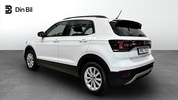Volkswagen T-Cross 3 of 5