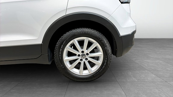 Volkswagen T-Cross 6 of 12