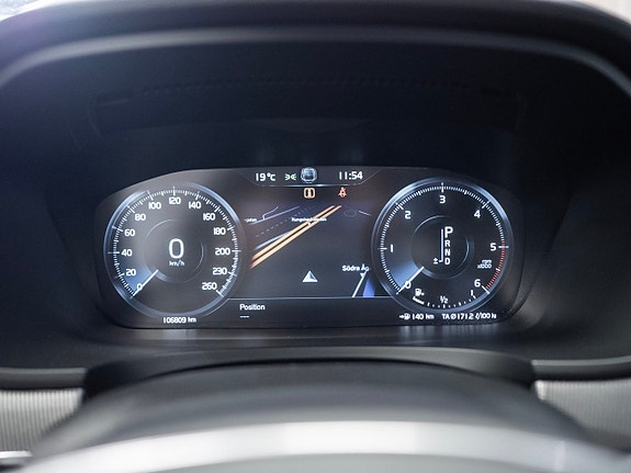 Volvo S90 9 of 19