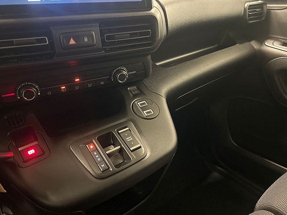 Peugeot Partner 11 of 23