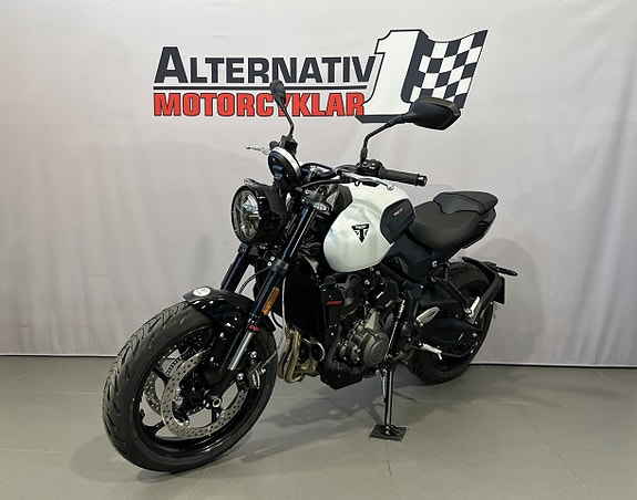 Triumph TRIDENT 660 5 of 5