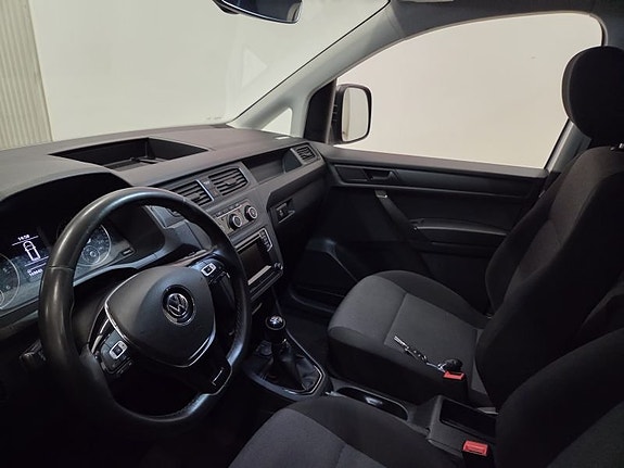 Volkswagen Caddy 10 of 10