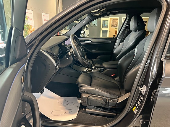 BMW X3 15 of 21
