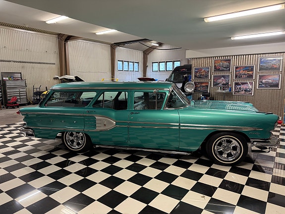 Pontiac Laurentian 15 of 27