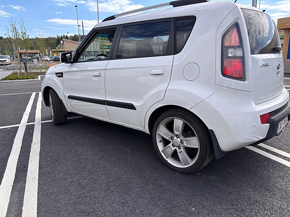 Kia Soul 4 of 5