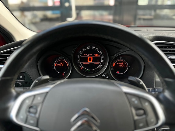 Citroen C4 15 of 21