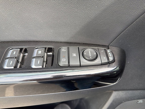 Kia Sportage 21 of 21