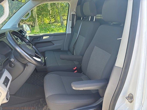 Volkswagen Transporter 15 of 23