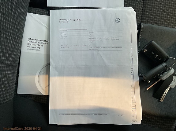 Volkswagen Transporter 19 of 23