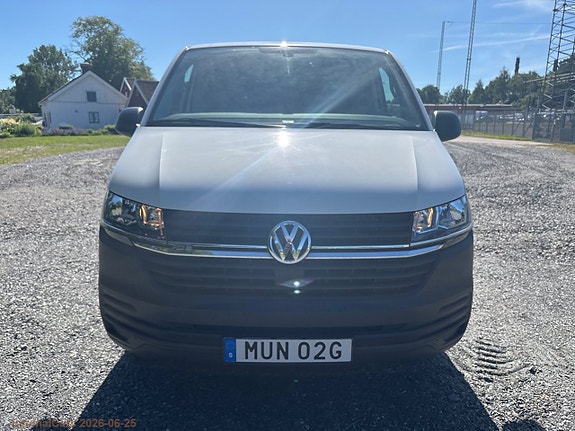 Volkswagen Transporter 2 of 5