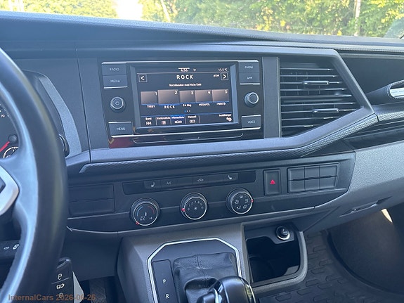 Volkswagen Transporter 13 of 23