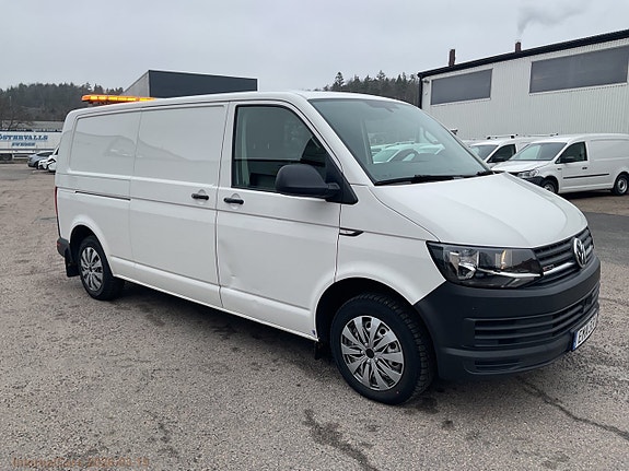 Volkswagen Transporter 3 of 30