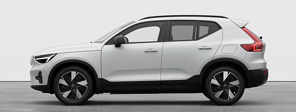 Volvo EX40 23 of 30