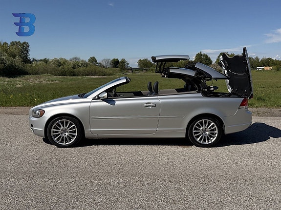Volvo C70 5 of 5